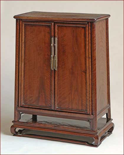 small longyan cabinet