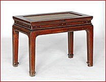 stool_28_cornerleg_red lac